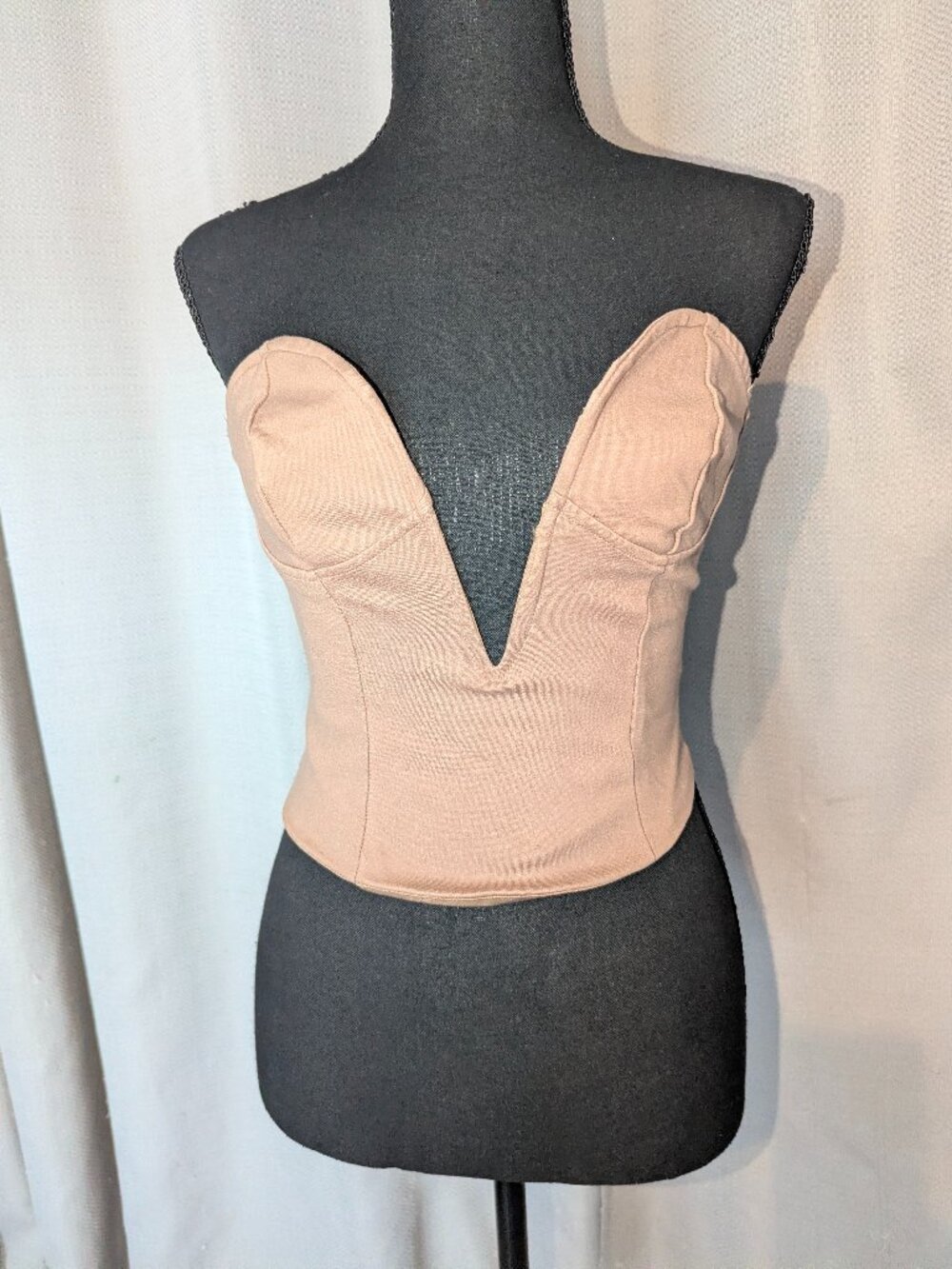 Fashion Nova Strapless Plunge Bustier Top in Blush Nude